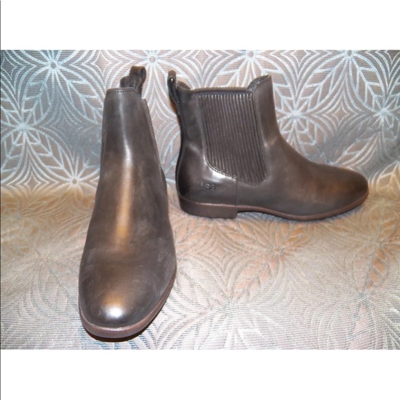 UGG Shoes - New Womens UGG JO Black Leather Short Ankle Boots